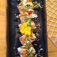 Crunchy avocado roll at Zeeuwse Schatkamer in Zierikzee