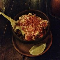 esquites algo picosos pero están muy buenos at Luvina Vegan Bar in Mexico City