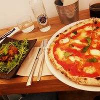 vegan Caponata (left) and vegetarian Pizza at A GoGò Pizzabar in Mallorca