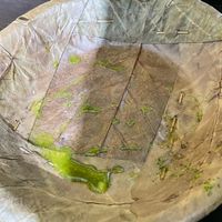 Natural material plate at MOMO Moment 饃饃餃子 in Hong Kong Island