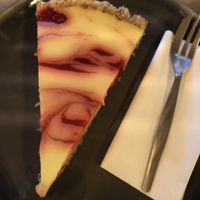 Zitronen-Himbeer Tarte   at Tiny Soul Cafe & Deli in Kochel Am See