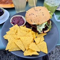 Soulburger mit veganem Bun at Tiny Soul Cafe & Deli in Kochel Am See