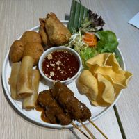 Thai appetizer platter at Root Vegan - 本原純素 in Hong Kong Island