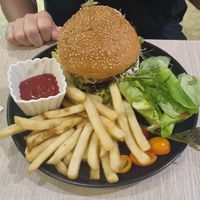 Truffle burger at Root Vegan - 本原純素 in Hong Kong Island