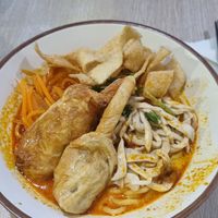 Red curry noodles with mock chicken at Root Vegan - 本原純素 in Hong Kong Island