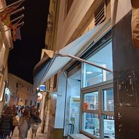 Front of store at Oh My Noodles! in Valencia