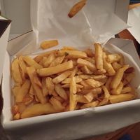 Large chips at Sea & Earth in Nottingham