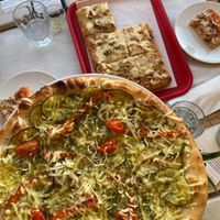 Whaaaa all vegan  at Buono - La Pizza Al Taglio in Quarteira