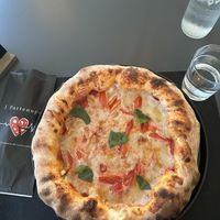 The “big rita” with stuffed vegan ricotta crust!  at I Partenopei in Brescia