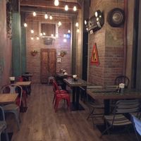  at StreetMunchies in Porto San Giorgio