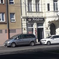 From the outside at Pizzeria Kalabria in Vienna