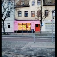 A beacon of pink at JUICY in Halle