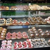 Around 10 vegan Donut flavours today at JUICY in Halle
