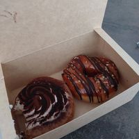 Tiramisu und Crème brûlée at JUICY in Halle