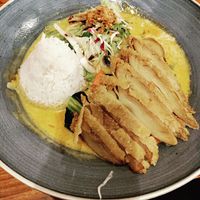 Seitanente in einer Erdnusssauce at NYNAMY in Ingolstadt
