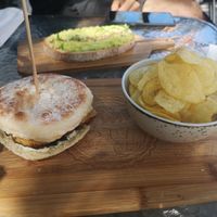 Vegan burger, avocado toast without egg at Be Comporta in Comporta