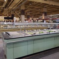 Hot and cold bars at Whole Foods Market - Lamar in Austin