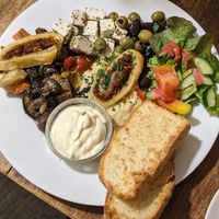 Veganer Vorspeisenteller at Aha Cafe in Dresden