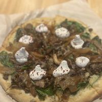 Spinach Mushroom Pizza with vegan ricotta   at True Food Kitchen in Annapolis