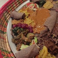 Cuisine d’Erythrée et d’Ethiopie avec options végétaliennes-vegans at Dahlak in Yverdon-les-bains