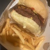 Fox royale burger  at VEGAN FOX in Buenos Aires