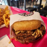  at VEGAN FOX in Buenos Aires