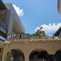Located in Marina Puerto Cancún Mall at Prana Café in Cancun