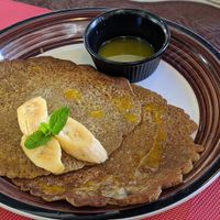 Mango Pancakes at Ahs-Wes in Baguio City