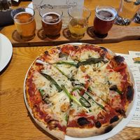 Seasonal Artisnal Pizza (sub marinara for pesto).  3 types of fresh mushroom, aspagus, red pepper, green onion. at Sierra Nevada Brewing Co. in Fletcher