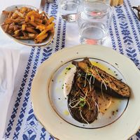 Aubergine avec crème végétale at Aux Pigeons Blancs in Saint-jean-de-luz