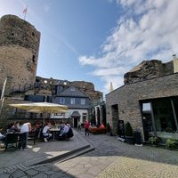 terrace on court yard at Burg Landshut in Bernkastel-kues