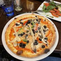 Vegetariana pizza with vegan cheesee  at Il Palio in Amsterdam