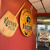 Decor at Keith's Pizza in Bemidji