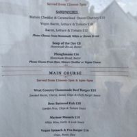 Tasty pea & spinach burger 💚   at The Ancient Mariner in Lynmouth