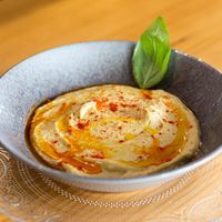 Humus at Smash in Granada