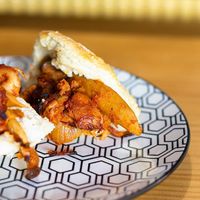 Un poquito de yuka. at Smash in Granada