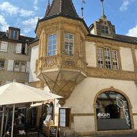  at Okapi in Neuchatel