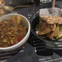 Friet stoof en vegan gyros at 't Zusje in Sint-oedenrode