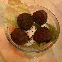 Falafel de alubias pintas  at El Rabipelao in Barcelona