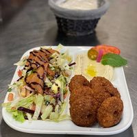 Falafel Salat at Uncle Falafel in Salzburg