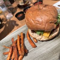 Sunland mit Käse  at Le Burger in Pasching