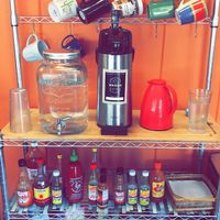 u can grab a quick coffee to go at Tumbleweeds Bookstore and Cafe in Gardiner