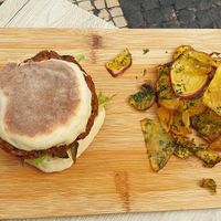 Vegetarian burgers at Dondué in Sao Miguel