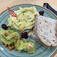 Mashed sweet potato and pea hummus with sour dough bread   at Dondué in Sao Miguel