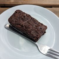 Dark chocolate brownie at FRÂN Las in Llanberis