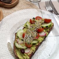 Avocado toast at Biomio Brunch Ecológico in Sevilla