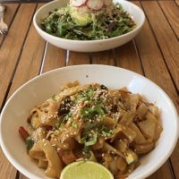 Christopher’s Kitchen is my go-to lunch spot with my best friend. Always a good time! Here is the pad thai and the super food salad with a scoop of toona 😋 at Christopher's Kitchen in Palm Beach Gardens
