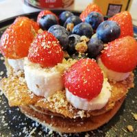 Blueberry Pancakes with maple syrup at Blue Bananas in Groningen