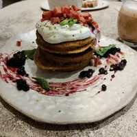 Sweet vegan pancakes at La Papa in Barcelona