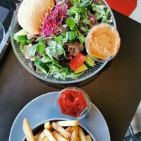 Fried and salad with hummus at Brohuset ved Hammershus in Allinge